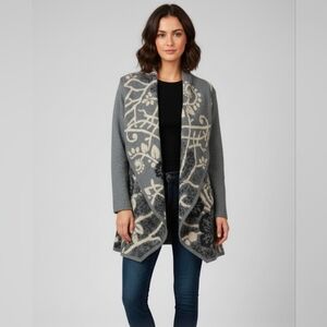 Coco + Carmen Circle Knit Cardigan Jacket One Size Grey And Beige